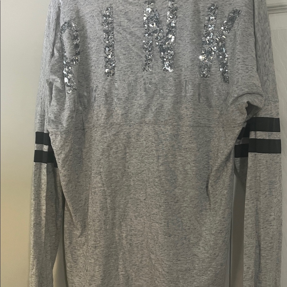PINK Victoria's Secret Heather Gray V-Neck Top